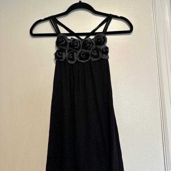 NWT Women’s Sz: L Express 3D Black Floral Appliqué Racerback Stretch Tank Top. M - Picture 8 of 15